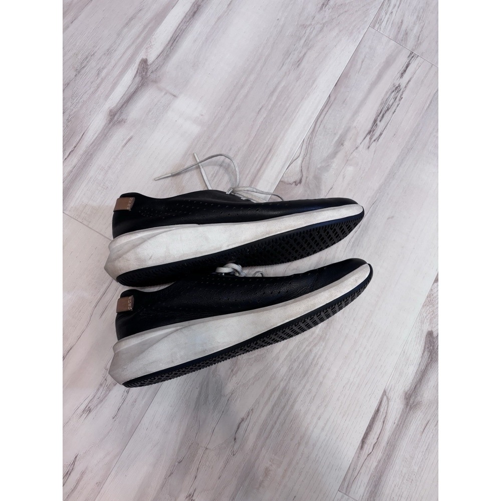 Clarks Un Rio Tie Women's Sneaker Black, Size 8M, leather, comfort, arch support - Picture 10 of 13